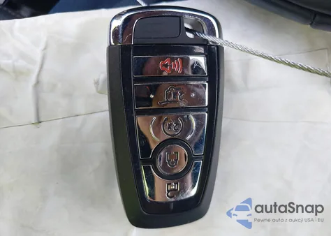 2024 Lincoln Nautilus Reserve z USA, uszkodzony, nr VIN 5LMPJ8KA4RJ835924